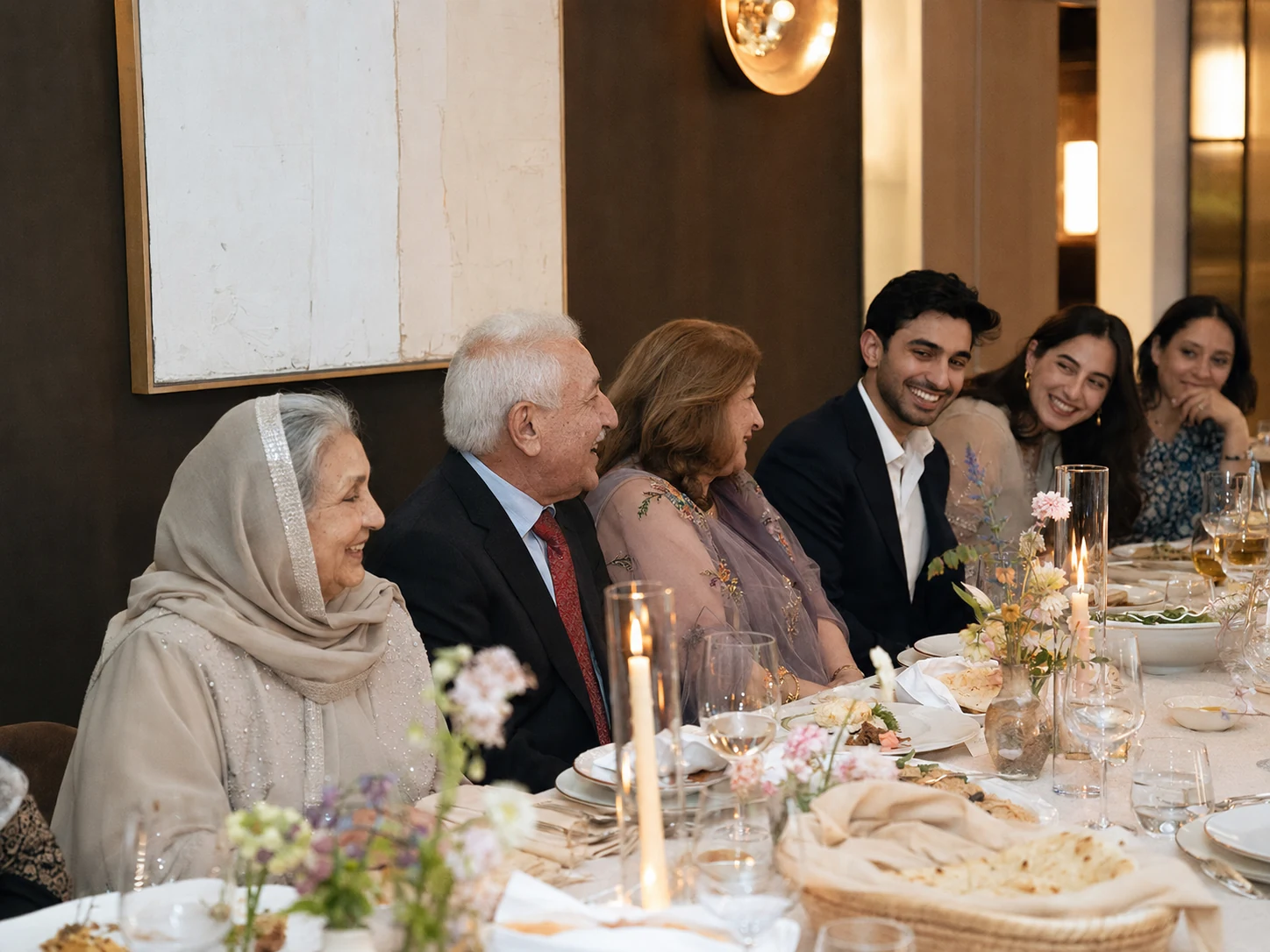 Private Familienfeier Berlin — Afghaner Abendessen bei Kerzenlicht